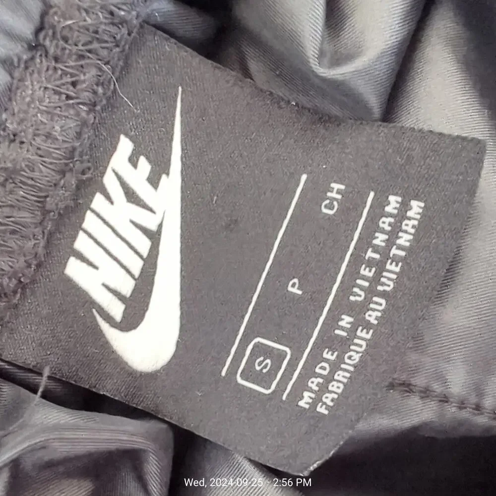 Nike Sportswear Tapered Jogger Pants Women's Small Cuffed Black Athletic DB3866‎